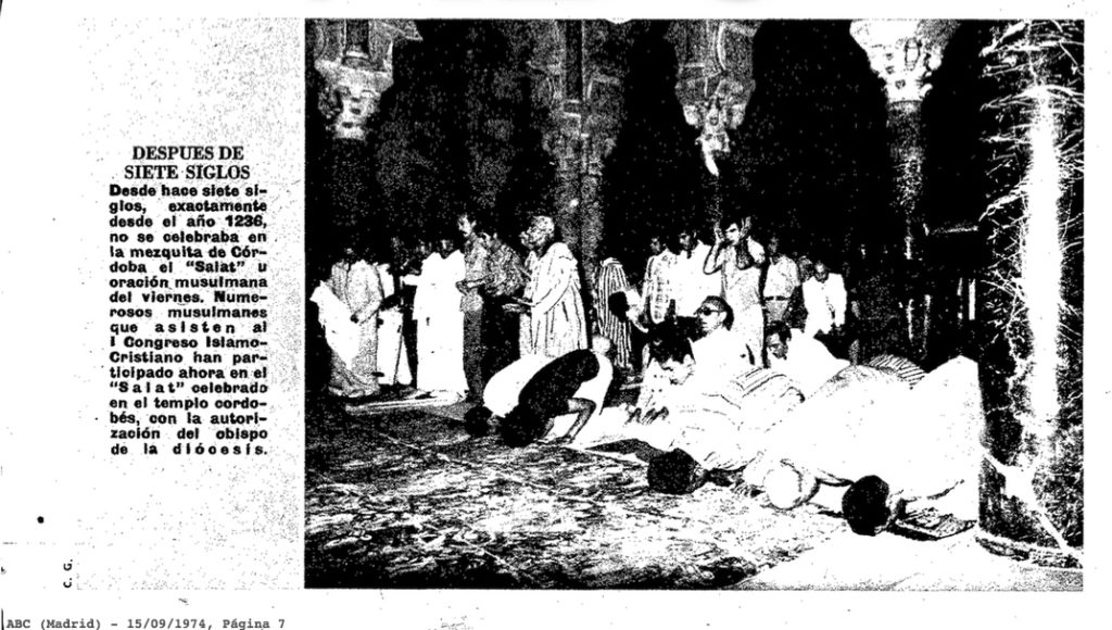 Image published by ABC of Muslims praying in the Cathedral-Mosque of Cordoba in 1974