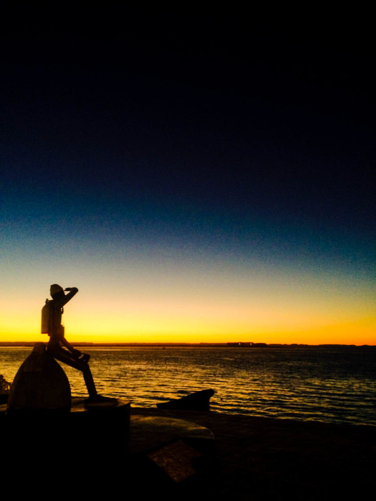 JacquesonMalecon: Original statues line the malecon in different tributes to the sea. Here, Jacques Cousteau, who called the Sea of Cortez “the world’s aquarium,” peers into the ocean.