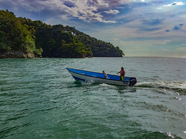 Marcos and friend take off from Oleada.