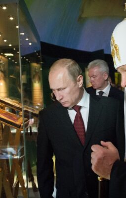 The Kremlin’s spiritual phishing